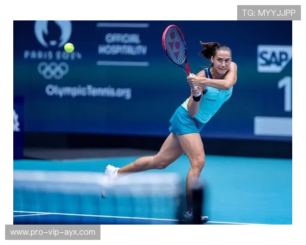 网球 ACE 球的节奏让对手绝望