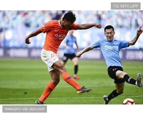 主帅临阵换人被指“自毁战术”,内部矛盾浮出水面